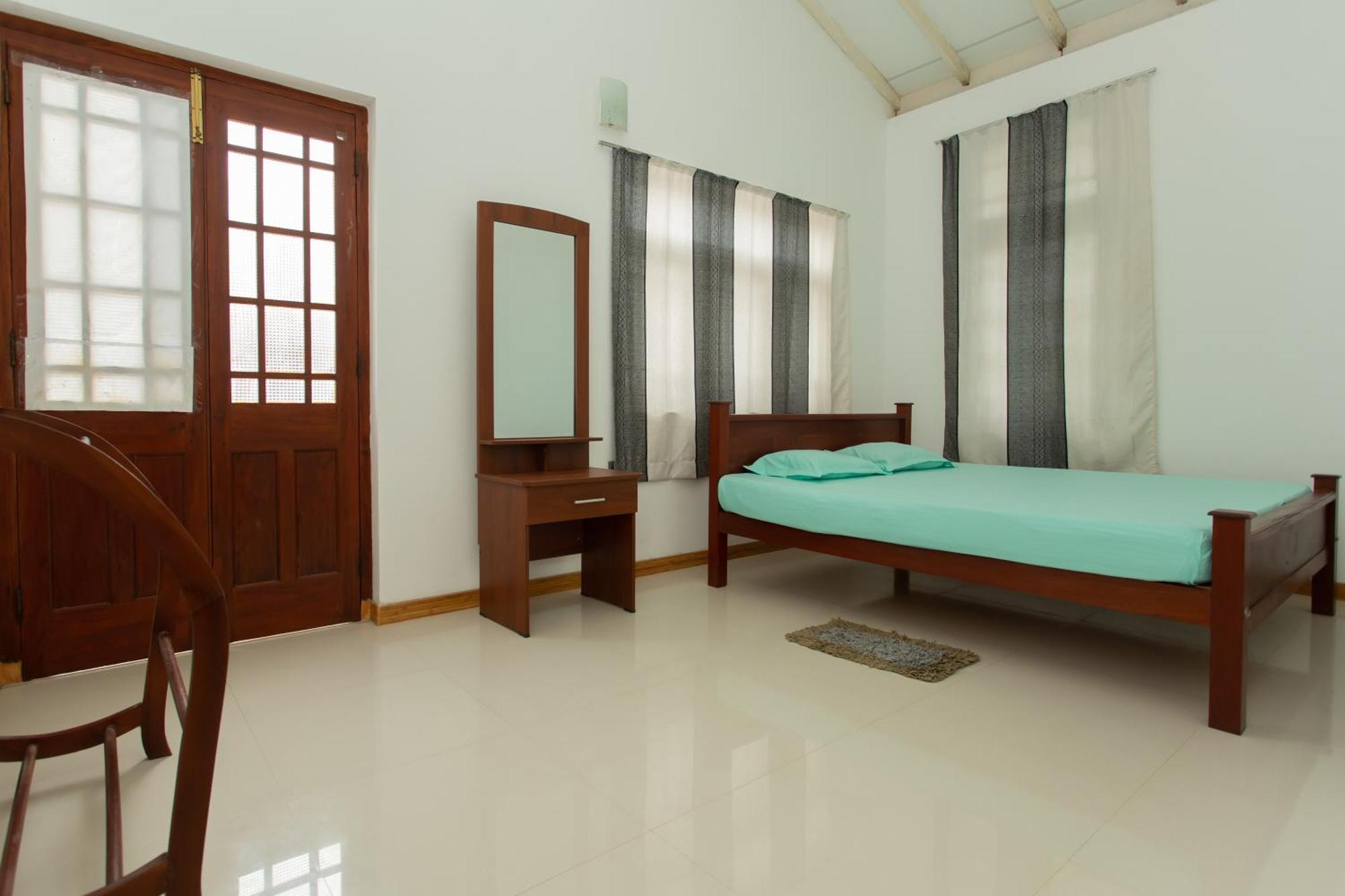 Sena Home Ambalangoda  Rum bild