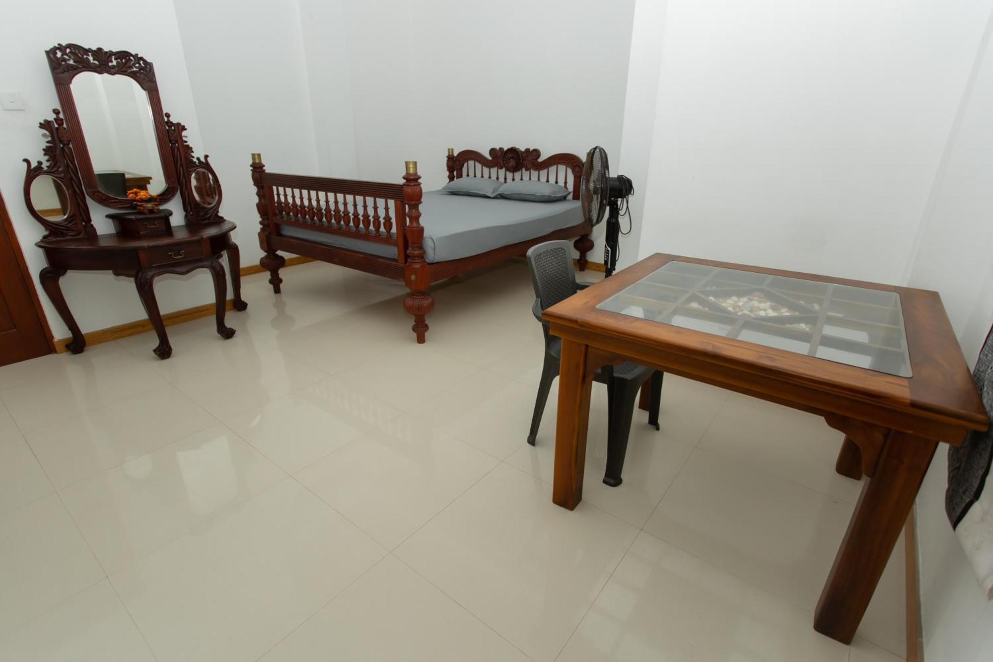 Sena Home Ambalangoda  Rum bild